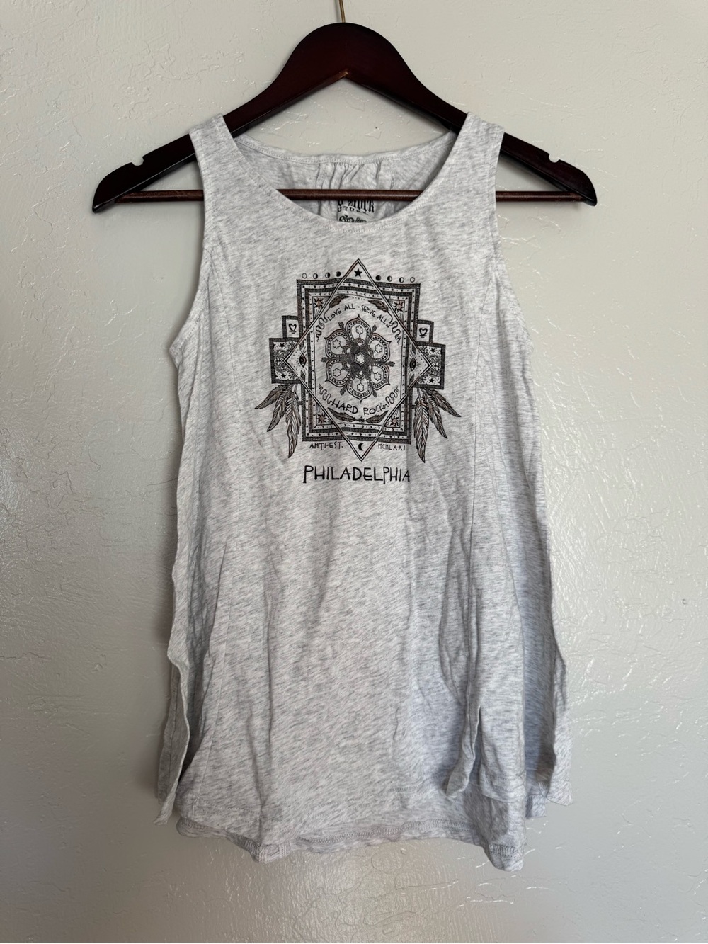 Hard Rock Cafe Gray Philadelphia Graphic Tank